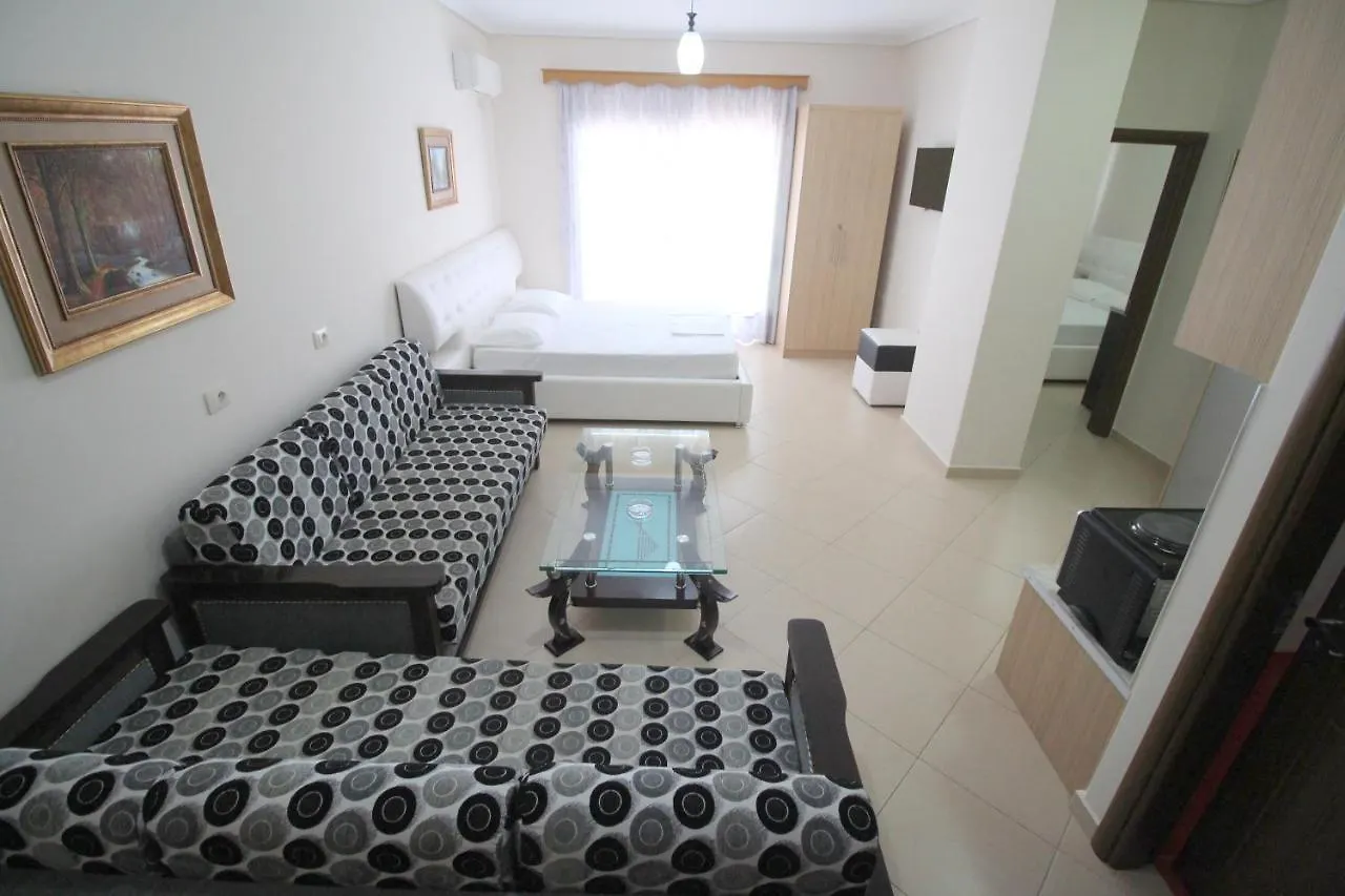 Klajdi Apartaments Sarande Apartment