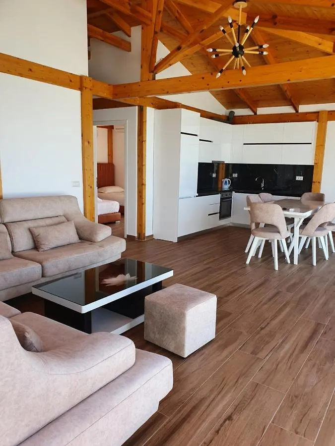 Klajdi Apartaments Sarande 0*,