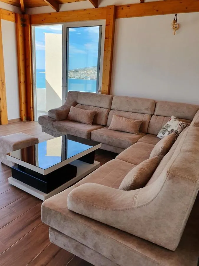 Klajdi Apartaments Sarande Albania