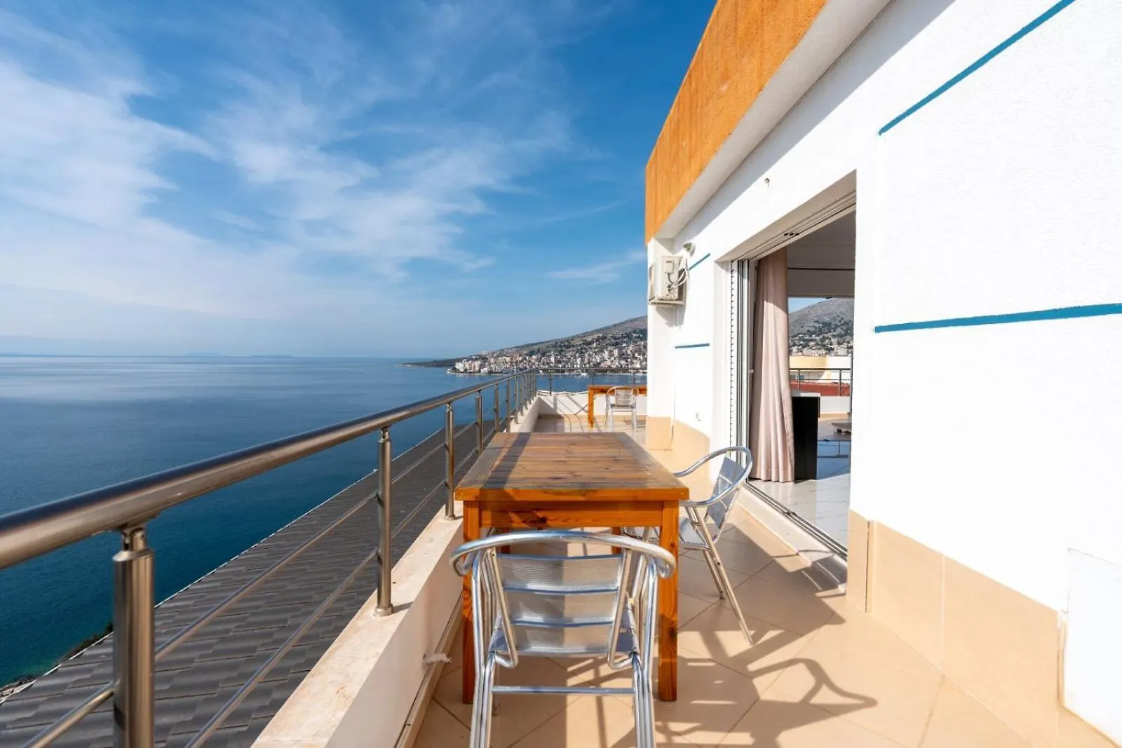 Klajdi Apartaments Sarande 0*,  Albania