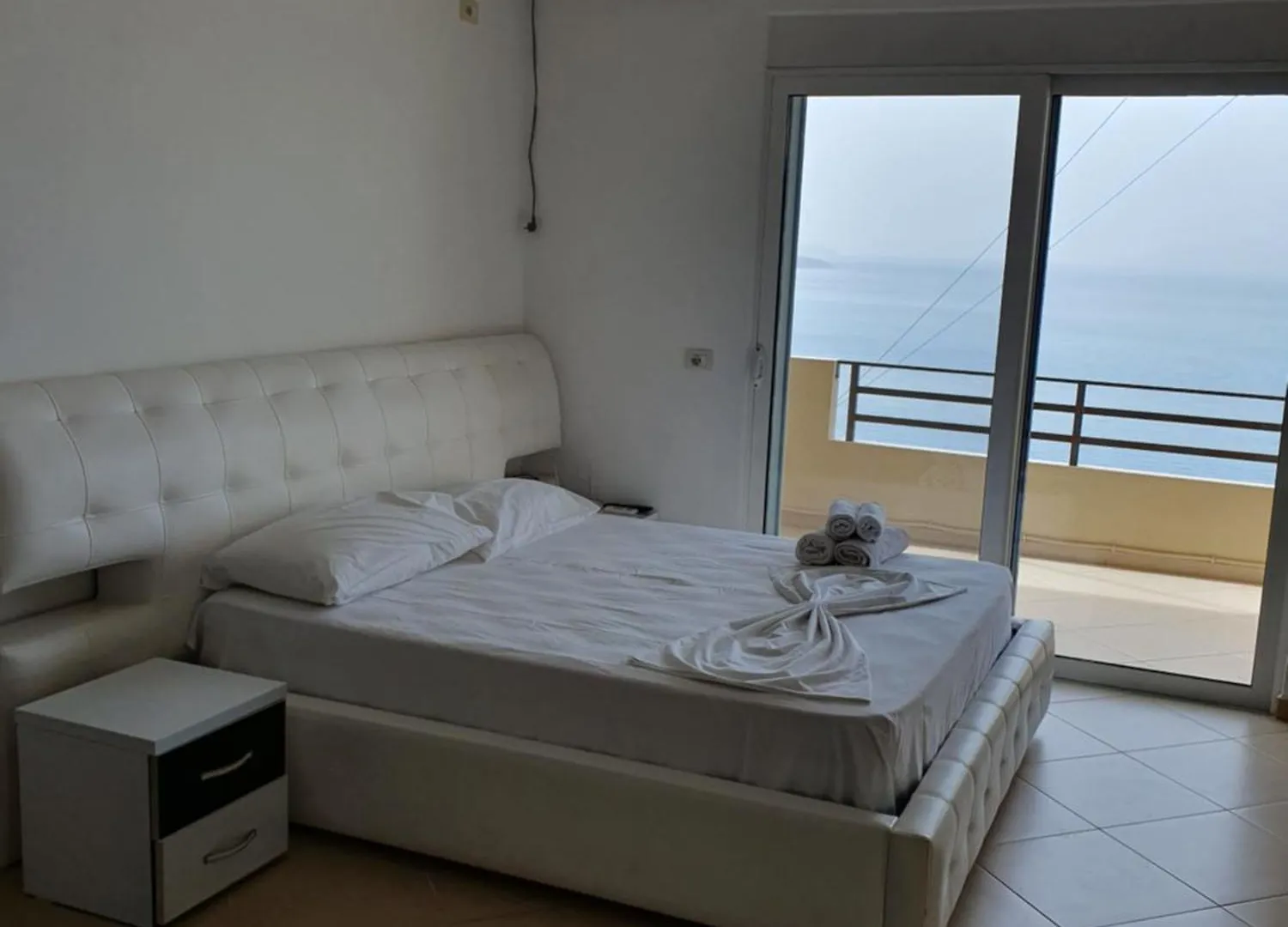Klajdi Apartaments Sarande 0*,