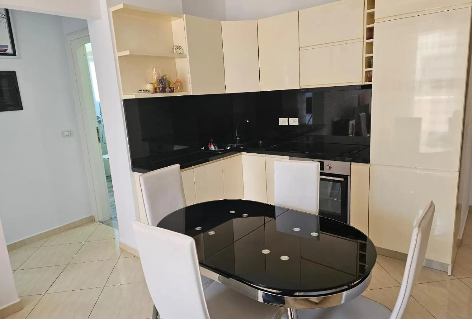 Klajdi Apartaments Sarande Apartment