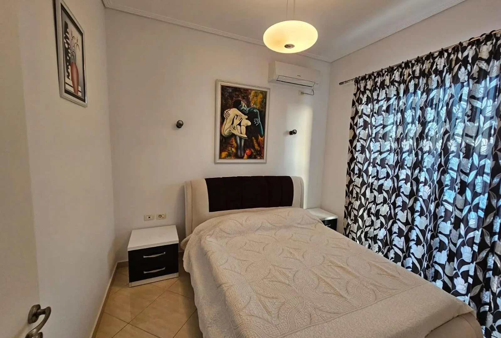 Klajdi Apartaments Sarande