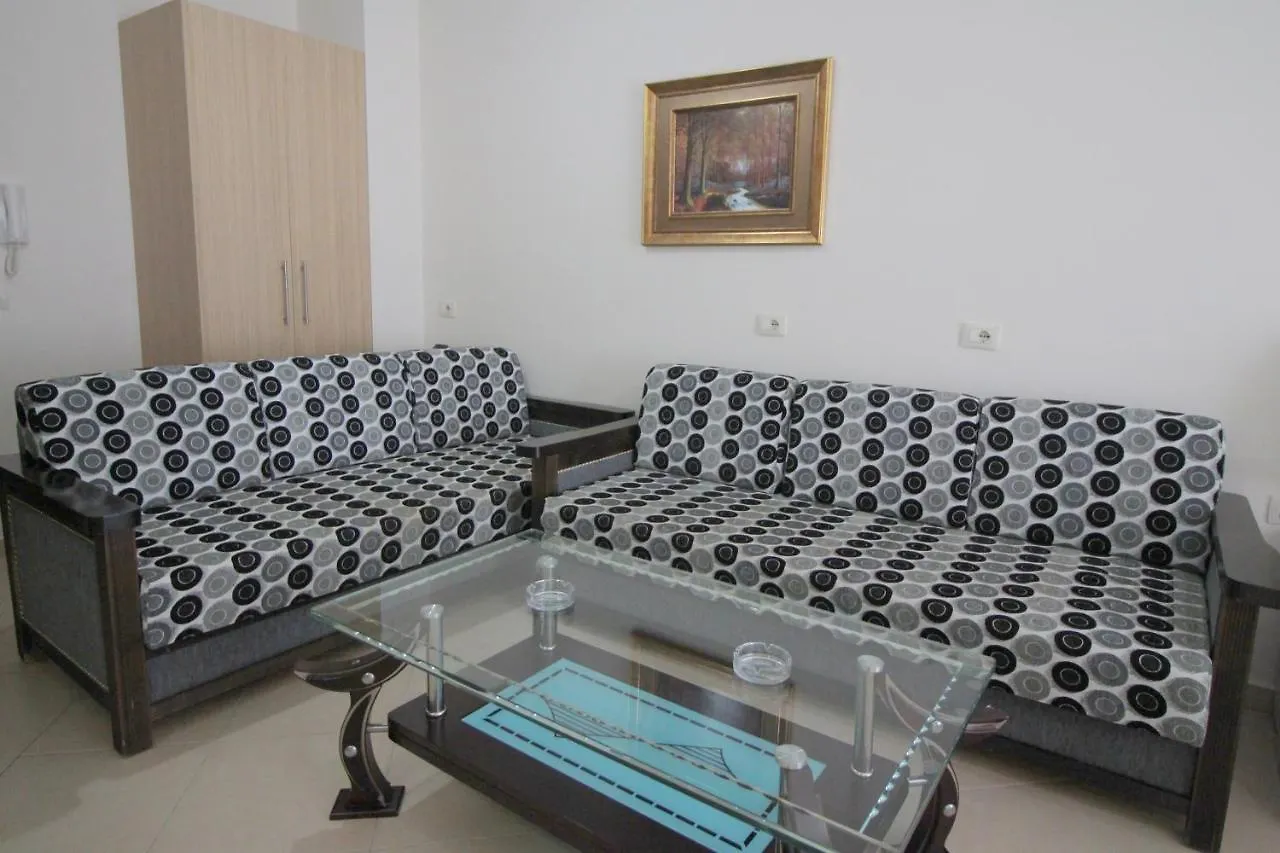 Klajdi Apartaments Sarande 0*,  Albania